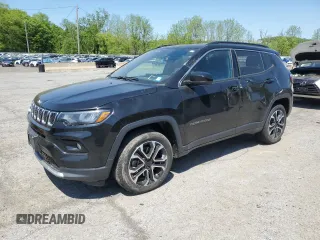 2023 Jeep Compass (RED) Edition z VIN 3C4NJDCN9PT562557, wystawiony jako Copart lot #56187915 z przebiegiem 15 637 mil mil oraz Szkoda całkowita • Salvage title. Historia ofert i sprzedaży dostępna na DreamBid. Obrazek 1.