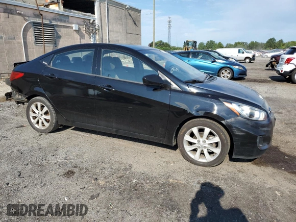 2012 Hyundai Accent GLS z VIN KMHCU4AE5CU059573, wystawiony jako Copart lot #51842315 z przebiegiem 232 144 mil mil oraz Nie do naprawy. Historia ofert i sprzedaży dostępna na DreamBid. Obrazek 4.