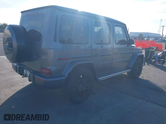 2021 Mercedes-Benz G with VIN W1NYC7HJ3MX397791, listed as a IAAI auction lot 41626196 with 4,165 mi miles. Bid and sale history available at carsss.com. Image 4.