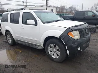 2006 Nissan Pathfinder SE with VIN 5N1AR18W96C604965, listed as a IAAI auction lot 41819328 with 999,999 mi miles. Bid and sale history available at carsss.com. Image 1.