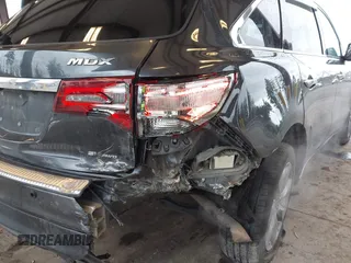 2014 Acura MDX Advance with VIN 5FRYD4H81EB034125, listed as a IAAI auction lot 41603716 with 178,654 mi miles and . Bid and sale history available at carsss.com. Image 6.