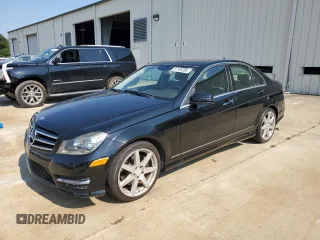 2014 Mercedes-Benz C 350 Sport with VIN WDDGF5HBXEA913811, listed as a Copart auction lot 67726284 with 67,814 mi miles and Salvage Title. Bid and sale history available at DreamBid. Image 1.