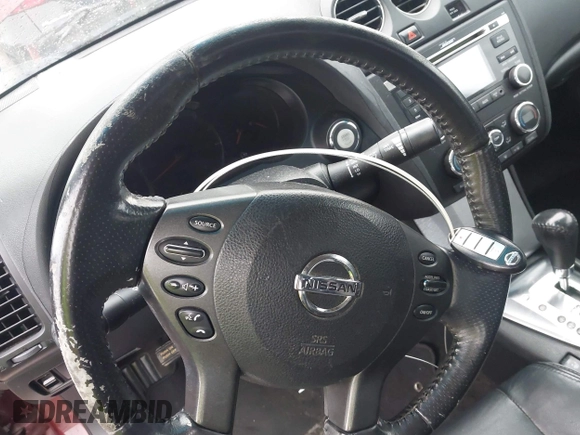 2010 Nissan Altima 3.5 SR with VIN 1N4BL2AP6AN555956, listed as a IAAI auction lot 42109434 with 173,993 mi miles. Bid and sale history available at carsss.com. Image 11.