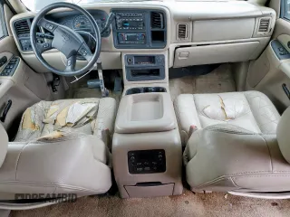 2003 Chevrolet Tahoe LT with VIN 1GNEC13Z83R193034, listed as a Copart auction lot 57474725 with 207,325 mi miles and Clean title. Bid and sale history available at DreamBid. Image 8.