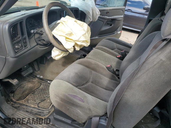 2004 Chevrolet Silverado 1500 LS with VIN 2GCEC19T441217495, listed as a Copart auction lot 52202075 with Not Provided miles and Salvage Title. Bid and sale history available at DreamBid. Image 7.