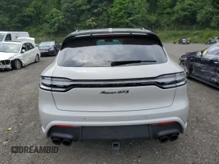 2023 Porsche Macan GTS z VIN WP1AF2A50PLB56233, wystawiony jako Copart lot #61933415 z przebiegiem 16 184 mil mil oraz Szkoda całkowita • Salvage title. Historia ofert i sprzedaży dostępna na DreamBid. Obrazek 6.