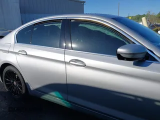 2021 BMW 5 Series 530i with VIN WBA53BH01MWX15298, listed as a IAAI auction lot 42038023 with 49,523 mi miles and . Bid and sale history available at DreamBid. Image 13.