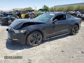2015 Ford Mustang EcoBoost z VIN 1FA6P8TH6F5418165, wystawiony jako Copart lot #59637885 z przebiegiem 31 983 mil mil oraz Szkoda całkowita • Salvage title. Historia ofert i sprzedaży dostępna na DreamBid. Obrazek 1.