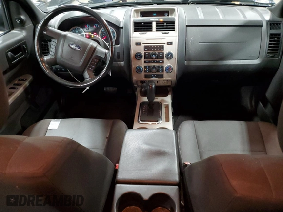 2012 Ford Escape XLT z VIN 1FMCU9D74CKB91598, wystawiony jako Copart lot #51667805 z przebiegiem 182 152 mil mil oraz Szkoda całkowita • Salvage title. Historia ofert i sprzedaży dostępna na DreamBid. Obrazek 8.