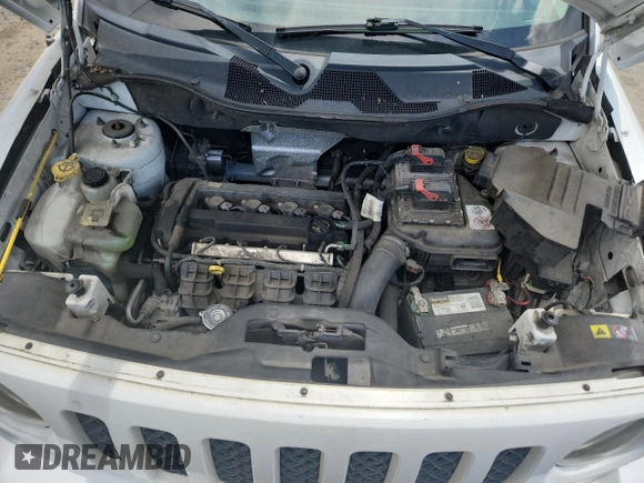 2014 Jeep Patriot Sport with VIN 1C4NJPBA9ED714971, listed as a Copart auction lot 63425455 with 117,406 mi miles and Clean title. Bid and sale history available at DreamBid. Image 12.