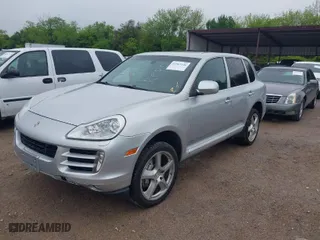 2008 Porsche Cayenne with VIN WP1AA29P68LA06987, listed as a IAAI auction lot 41963146 with 97,007 mi miles. Bid and sale history available at carsss.com. Image 2.