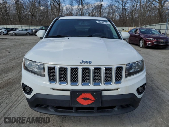 2014 Jeep Compass Latitude with VIN 1C4NJCEAXED531759, listed as a Copart auction lot 50620335 with 144,803 mi miles and Salvage Title. Bid and sale history available at carsss.com. Image 5.