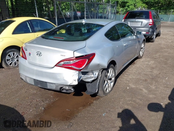 2014 Hyundai Genesis Coupe 2.0T with VIN KMHHT6KD1EU118163, listed as a IAAI auction lot 42311259 with 108,943 mi miles and . Bid and sale history available at DreamBid. Image 4.