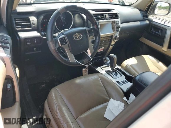 2011 Toyota 4Runner Trail z VIN JTEBU5JR6B5068389, wystawiony jako Copart lot #56274274 z przebiegiem 157 782 mil mil oraz Szkoda całkowita • Salvage title. Historia ofert i sprzedaży dostępna na DreamBid. Obrazek 8.