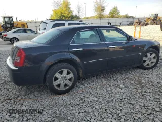 2006 Chrysler 300 C z VIN 2C3LK63H36H345091, wystawiony jako Copart lot #72001754 z przebiegiem 192 896 mil mil oraz Czysty tytuł • Clean title. Historia ofert i sprzedaży dostępna na DreamBid. Obrazek 3.