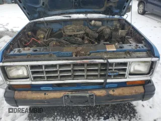 1985 Ford Bronco with VIN 1FMBU14SXFUA96361, listed as a Copart auction lot 43681375 with 98,999 mi miles and Clean title. Bid and sale history available at DreamBid. Image 11.