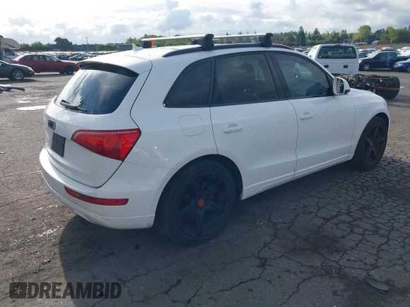 2012 Audi Q5 2.0T Premium Plus with VIN WA1LFAFP7CA015092, listed as a IAAI auction lot 42087063 with 188,475 mi miles. Bid and sale history available at carsss.com. Image 4.