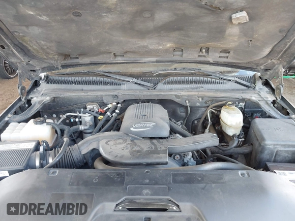 2004 Chevrolet Tahoe LT with VIN 1GNEC13Z94R299705, listed as a IAAI auction lot 42037700 with 178,338 mi miles and . Bid and sale history available at DreamBid. Image 10.