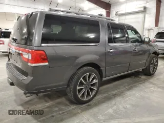 2017 Lincoln Navigator Reserve z VIN 5LMJJ3LT3HEL02544, wystawiony jako Copart lot #59875255 z przebiegiem 123 720 mil mil oraz Szkoda całkowita • Salvage title. Historia ofert i sprzedaży dostępna na DreamBid. Obrazek 3.