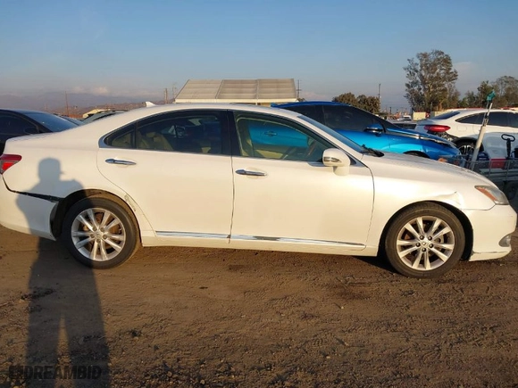 2012 Lexus ES 350 with VIN JTHBK1EG1C2503784, listed as a IAAI auction lot 41449760 with NaN miles. Bid and sale history available at carsss.com. Image 13.