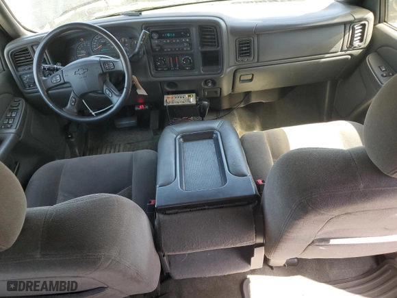 2005 Chevrolet Silverado 2500HD LS with VIN 1GCHK23U75F846024, listed as a Copart auction lot 51703895 with 152,617 mi miles and Clean Title. Bid and sale history available at carsss.com. Image 8.