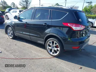 2013 Ford Escape Titanium с VIN 1FMCU9J90DUC40758, выставлен на аукционе IAAI как лот 41927827 с пробегом 110 614 миль миль и . История ставок и продаж доступна на DreamBid. Изображение 3.