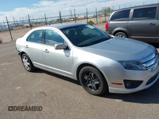 2011 Ford Fusion SE with VIN 3FAHP0HG2BR144898, listed as a IAAI auction lot 37638561 with 96,815 mi miles. Bid and sale history available at carsss.com. Image 14.