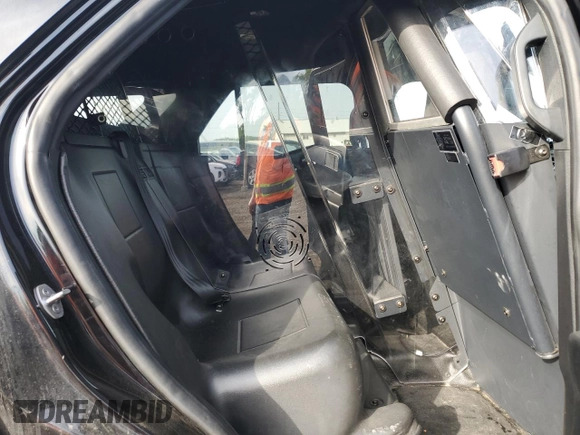2021 Ford Police Interceptor Utility z VIN 1FM5K8AB9MGA18861, wystawiony jako Copart lot #57983875 z przebiegiem 45 170 mil mil oraz Szkoda całkowita • Salvage title. Historia ofert i sprzedaży dostępna na DreamBid. Obrazek 11.