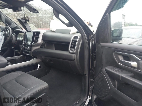 2019 Ram 1500 Big Horn/Lone Star with VIN 1C6SRFFT6KN569919, listed as a IAAI auction lot 41760605 with 181,105 mi miles. Bid and sale history available at carsss.com. Image 5.