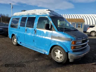 1999 Chevrolet Express with VIN 1GBFG15R5X1100445, listed as a Copart auction lot 82358104 with 154,515 mi miles and Clean Title. Bid and sale history available at carsss.com. Image 4.