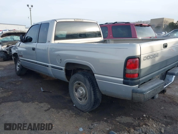 1999 Dodge Ram 2500 with VIN 3B7KC2363XG124121, listed as a IAAI auction lot 41404032 with 250,307 mi miles. Bid and sale history available at carsss.com. Image 3.