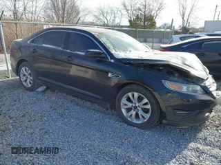 2012 Ford Taurus SEL z VIN 1FAHP2HW4CG131274, wystawiony jako IAAI lot #41262306 z przebiegiem 297 988 mil mil oraz . Historia ofert i sprzedaży dostępna na DreamBid. Obrazek 1.