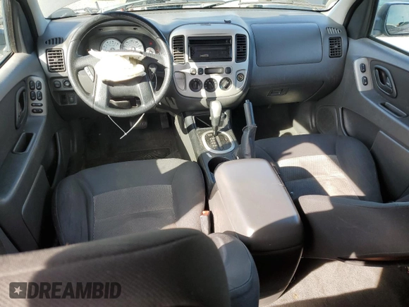 2006 Ford Escape XLT with VIN 1FMCU93176KA17929, listed as a Copart auction lot 49706965 with 256,268 mi miles and Salvage Title. Bid and sale history available at carsss.com. Image 8.