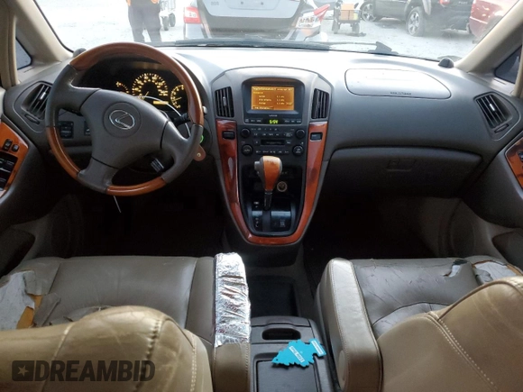 2002 Lexus RX 300 with VIN JTJHF10U520263577, listed as a Copart auction lot 41399495 with 180,833 mi miles and Clean Title. Bid and sale history available at DreamBid. Image 8.