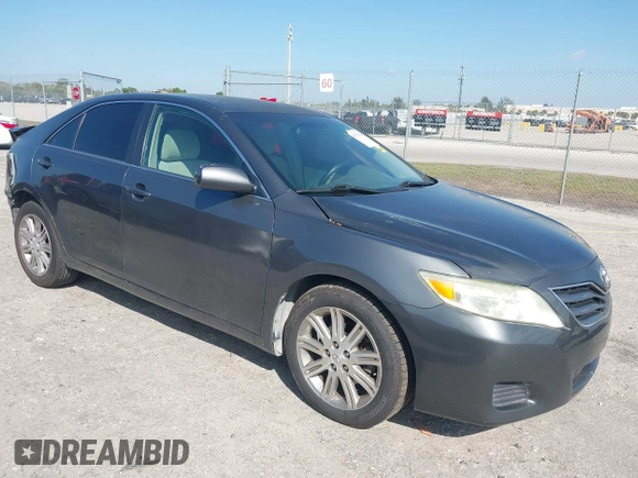 2011 Toyota Camry LE with VIN 4T1BF3EK0BU604271, listed as a IAAI auction lot 41707004 with 184,600 mi miles. Bid and sale history available at carsss.com. Image 1.