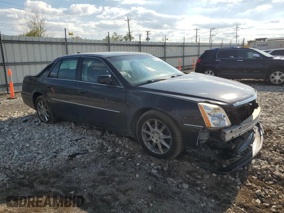 2011 Cadillac DTS Luxury Collection z VIN 1G6KD5E64BU100043, wystawiony jako Copart lot #56124355 z przebiegiem 130 161 mil mil oraz Szkoda całkowita • Salvage title. Historia ofert i sprzedaży dostępna na DreamBid. Obrazek 4.