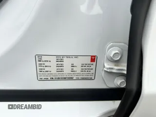 2019 Tesla Model S 75D with VIN 5YJSA1E28KF333962, listed as a Copart auction lot 54815975 with 21,203 mi miles and Salvage title. Bid and sale history available at DreamBid. Image 10.