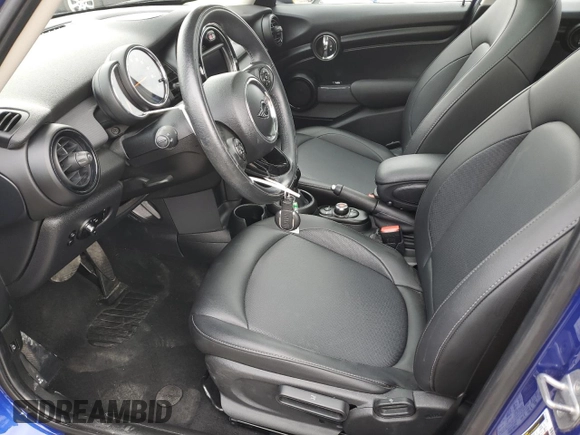 2020 MINI Hardtop 4 Door Cooper with VIN WMWXU7C00L2M50809, listed as a Copart auction lot 48586555 with 29,538 mi miles and Salvage title. Bid and sale history available at DreamBid. Image 7.