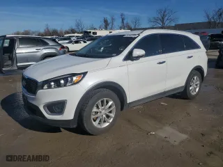 2018 Kia Sorento LX V6 with VIN 5XYPG4A55JG388639, listed as a Copart auction lot 46264165 with 61,944 mi miles and Salvage Title. Bid and sale history available at carsss.com. Image 1.