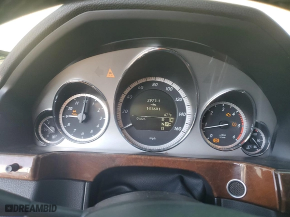 2011 Mercedes-Benz E-Class E 350 Luxury BlueTEC with VIN WDDHF2EB6BA465084, listed as a Copart auction lot 41384135 with 141,681 mi miles and Salvage Title. Bid and sale history available at carsss.com. Image 9.