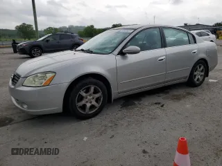 2005 Nissan Altima 2.5 z VIN 1N4AL11E05C272765, wystawiony jako Copart lot #53032625 z przebiegiem 31 584 mil mil oraz Czysty tytuł • Clean title. Historia ofert i sprzedaży dostępna na DreamBid. Obrazek 1.