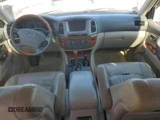 2004 Lexus LX 470 z VIN JTJHT00W743547721, wystawiony jako Copart lot #43739705 z przebiegiem 231 378 mil mil oraz Szkoda całkowita • Salvage title. Historia ofert i sprzedaży dostępna na DreamBid. Obrazek 8.