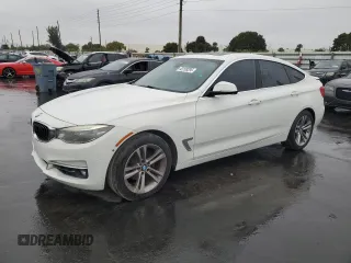 2017 BMW 3 Series 330i xDrive with VIN WBA8Z9C39HG826493, listed as a Copart auction lot 42208295 with 114,907 mi miles and Clean Title. Bid and sale history available at carsss.com. Image 1.