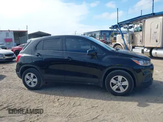 2020 Chevrolet Trax LS with VIN KL7CJKSB7LB086840, listed as a IAAI auction lot 41911240 with 36,894 mi miles. Bid and sale history available at carsss.com. Image 13.