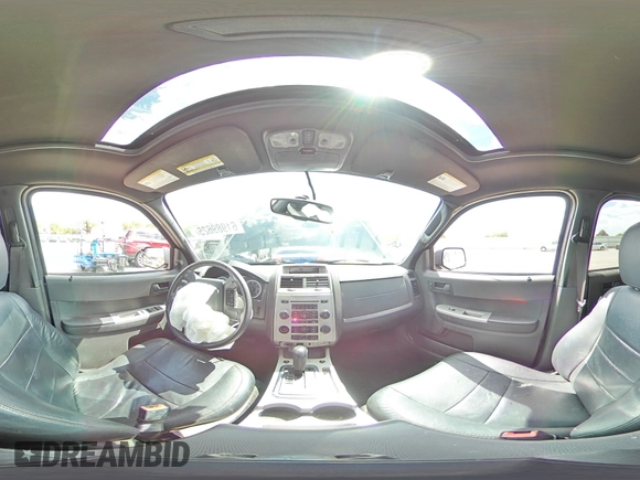 2012 Ford Escape XLT с VIN 1FMCU9DG2CKB67171, выставлен на аукционе Copart как лот 61989625 с пробегом Не указан миль и Списание • Salvage title. История ставок и продаж доступна на DreamBid. Изображение 16.