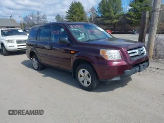 2007 Honda Pilot LX with VIN 2HKYF18197H540562, listed as a IAAI auction lot 41908247 with 191,135 mi miles and . Bid and sale history available at carsss.com. Image 1.