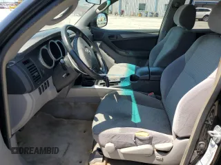 2004 Toyota 4Runner SR5 с VIN JTEZU14R148021615, выставлен на аукционе Copart как лот 61834585 с пробегом 247 388 миль миль и Чистый • Clean title. История ставок и продаж доступна на DreamBid. Изображение 7.