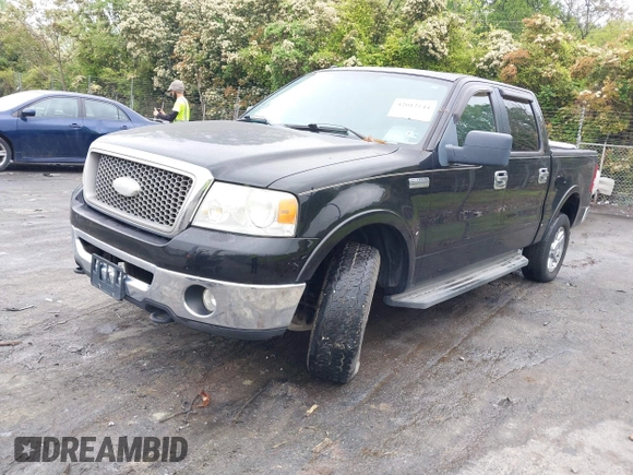 2006 Ford F-150 XLT with VIN 1FTPW14506KB52740, listed as a IAAI auction lot 42012144 with 288,242 mi miles. Bid and sale history available at carsss.com. Image 2.