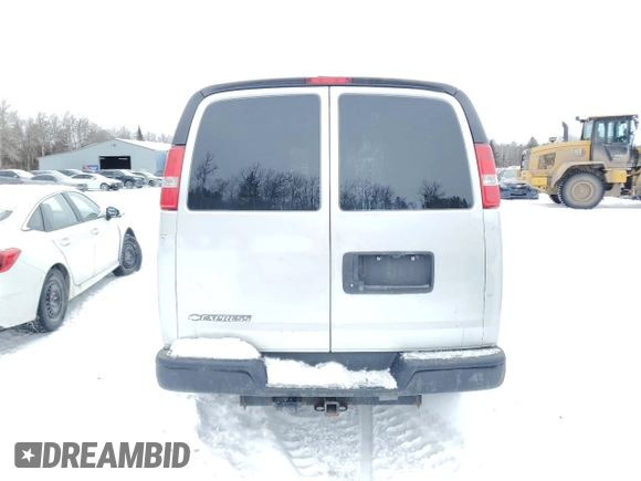 2020 Chevrolet Express Cargo Van with VIN 1GCWGAFG7L1125771, listed as a Copart auction lot 87446074 with 379,603 mi miles and Salvage Title. Bid and sale history available at carsss.com. Image 6.