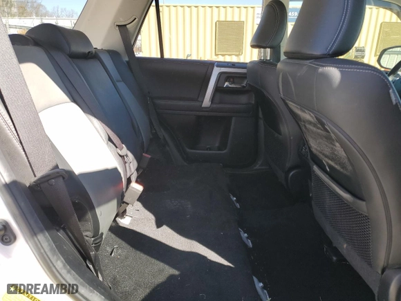 2022 Toyota 4Runner SR5 Premium with VIN JTENU5JR1N5983670, listed as a Copart auction lot 48740885 with 46,445 mi miles and Salvage Title. Bid and sale history available at carsss.com. Image 11.